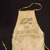 Demeritt Company apron