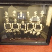 1917-1918 - WHS Basketball Team
