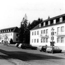 1976 Neubruecke Germany Post, Housing