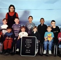 5x7" Color photo. Class photo. Darmstadt Elementary School. 1997-98
Ms. Knauf Kindergarten