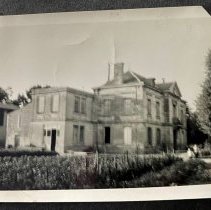 Rochefort American High School. Scenes of student life and city scapes.(195