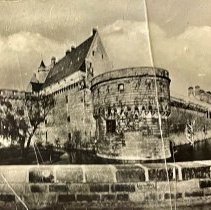 Rochefort American High School. Scenes of student life and city scapes.(195
