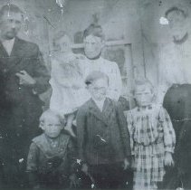 Unknown Family Photo