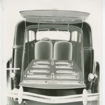 (101) 1935-1936 Auburn Funeral Car, Interior View From Rear