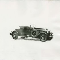(150) 1928 Auburn 8-115 Cabriolet with Top Down (2)