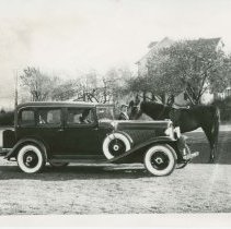 (185) 1931 Auburn 8-98 Sedan at E.L. Cord's Home in Auburn