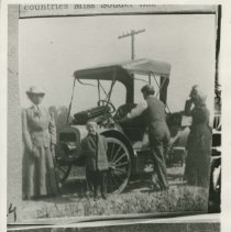 (42) 1909 Auburn from Dr. Bonnell Souder Scrapbook