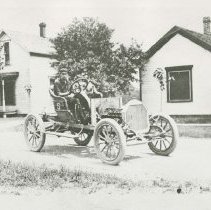 (68) 1909-1911 Auburn Hot Rod Right Hand Drive with Driver