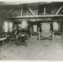 (76) 1911 Auburn in Howard's Garage in Waterloo, Indiana