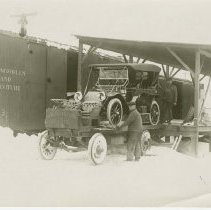 (93) 1911 Auburn 3/4 Front View, Left Profile, Top Up