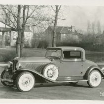 (409) 1932 Auburn 12-160 Coupe, 3/4 Left Front View