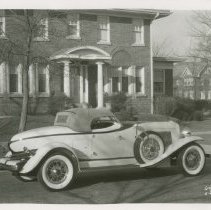 (545) 1932 Auburn 12-160 Speedster in Residential Setting, Top Up, Right Pr