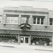 (658) 1933 Auburn Dealer, McIninch Motor Company