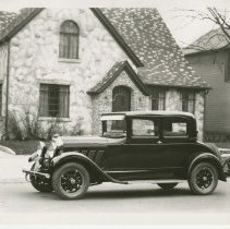 (322) 1929 Auburn Victoria, 3/4 Front Left Profile