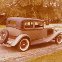 (451) 1931 Auburn 8-98 Brougham, on Street in Residential Neighborhood