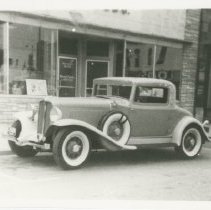 (460) 1931 Auburn Coupe, 3/4 Front View Left Profile, at ACD Days in Auburn
