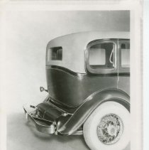 (524B) 1933 Auburn Sedan, Detail Shot of Right Rear Quarter Panel
