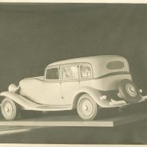 (586) 1934 Auburn Sedan Scale Model 3/4 Left Rear View