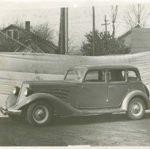 (597) 1934  850 Auburn Sedan, Left Side View