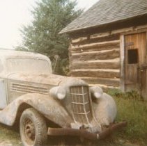 (712-4) 1935 Auburn 851 Sedan Being Reclaimed From Salvage(2)