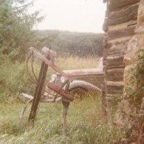 (712-5) 1935 Auburn 851 Sedan Being Reclaimed From Salvage(2)