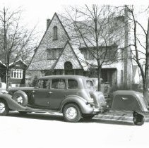 (830) 1936 Auburn Sedan with a Proposed Factory-Built One Wheel Trailer