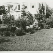 (539) Front View of the E.L.Cord Home