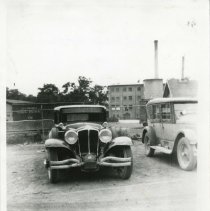 (117) 1929 Cord L-29, front view, on the AAC grounds with another auto