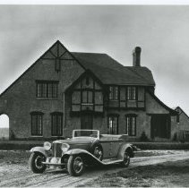 (139) 1929 Cord L-29 Phaeton at the home of R.S. Wiley