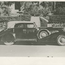 (118)1931 Duesenberg J-507 Car2536 Convertible Sedan,small dog visible