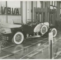 (185)1929 Duesenberg J Dual Cowl Phaeton in main showroom J-243
