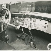 (191-4)1929 Duesenberg J-124 Car2148 Dual Cowl Phaeton displayed