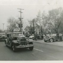 (200) 1929 Duesenberg J Phaeton, with other classics, in the 1st ACD Club