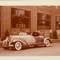 (23)1979 Duesenberg II replica of J-102E, in front of the ACD Musuem