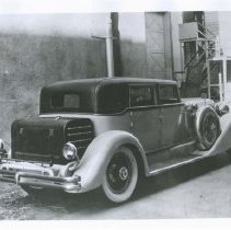 (302) Shots of 1932 Duesenberg J Sedan in a back alley in Hollywood