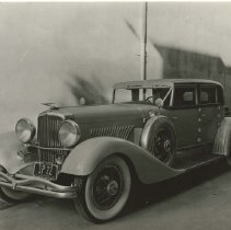 (304)1932 Duesenberg J Sedan in a back alley in a back alley in Hollywood