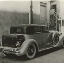 (305)1932 Duesenberg J Sedan in a back alley in a back alley in Hollywood