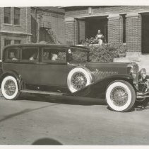 (333)1931 Duesenberg J-430 Car2438 Limousine, several passengers
