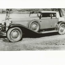 (397)1929 Duesenberg J Judkins Victoria Coupe, at a lake-side setting