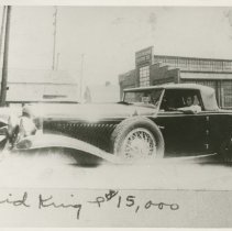 (555)1930 Duesenberg J Convertible Coupe, man at wheel, Duesenberg Motor(2)