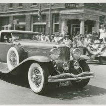 (559)1930 Duesenberg J Convertible Coupe in Parade of Classics