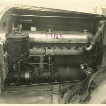 (854)1921 Duesenberg Straight 8 Engine, left profile, mounted on chassis(2)