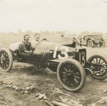 (0128)Mason #13 race car with driver George Mason and mechanic