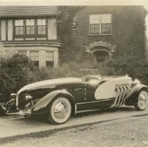 (1089)1932 J-508 Car 2537 Speedster, mossy house