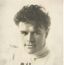 (142)Portrait of Tom Alley around 1915