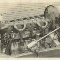 (25)Detailed shot of 1927 Duesenberg Y Engine(2)