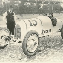 (483)1920 Revere Race Car #15, Pete Henderson and 2 other men