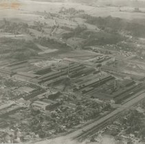 (905-01) Folder 905- Lycoming Plant Photograph
