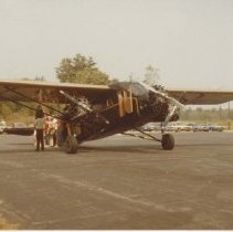 (754-01) Photograph of Airplane