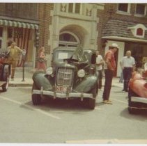 1935 Auburn brougham in a parking lot